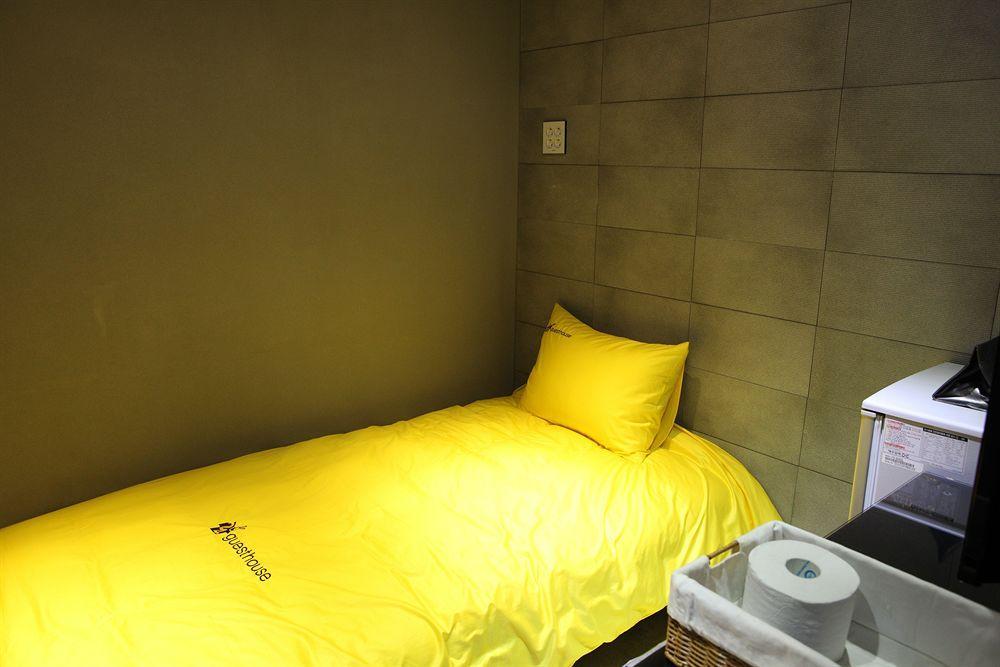 24 Guesthouse Myeongdong Avenue Сеул Екстериор снимка